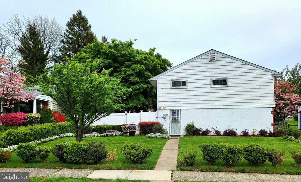 95 Springfield Road Aldan, PA 19018 - Photo 4 of 17 Gallery Image 4