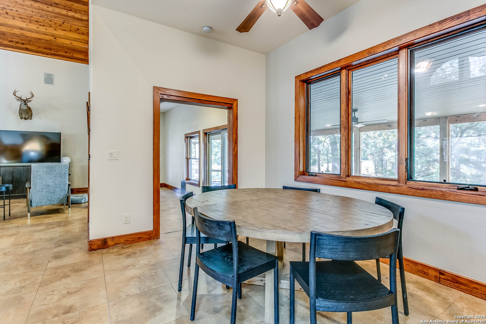 408 Copeland Hill Road Smithville, TX 78957 - Photo 11 of 35 a dining room with furniture and window