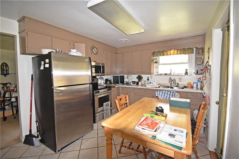 457 Horning Road Pittsburgh, PA 15236 - Photo 12 of 21 Gallery Image 12