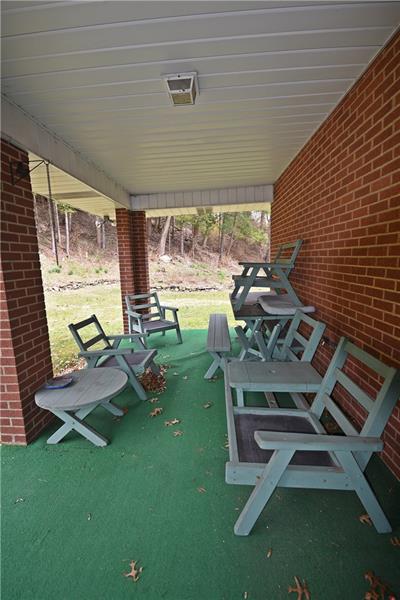 457 Horning Road Pittsburgh, PA 15236 - Photo 9 of 21 Gallery Image 9