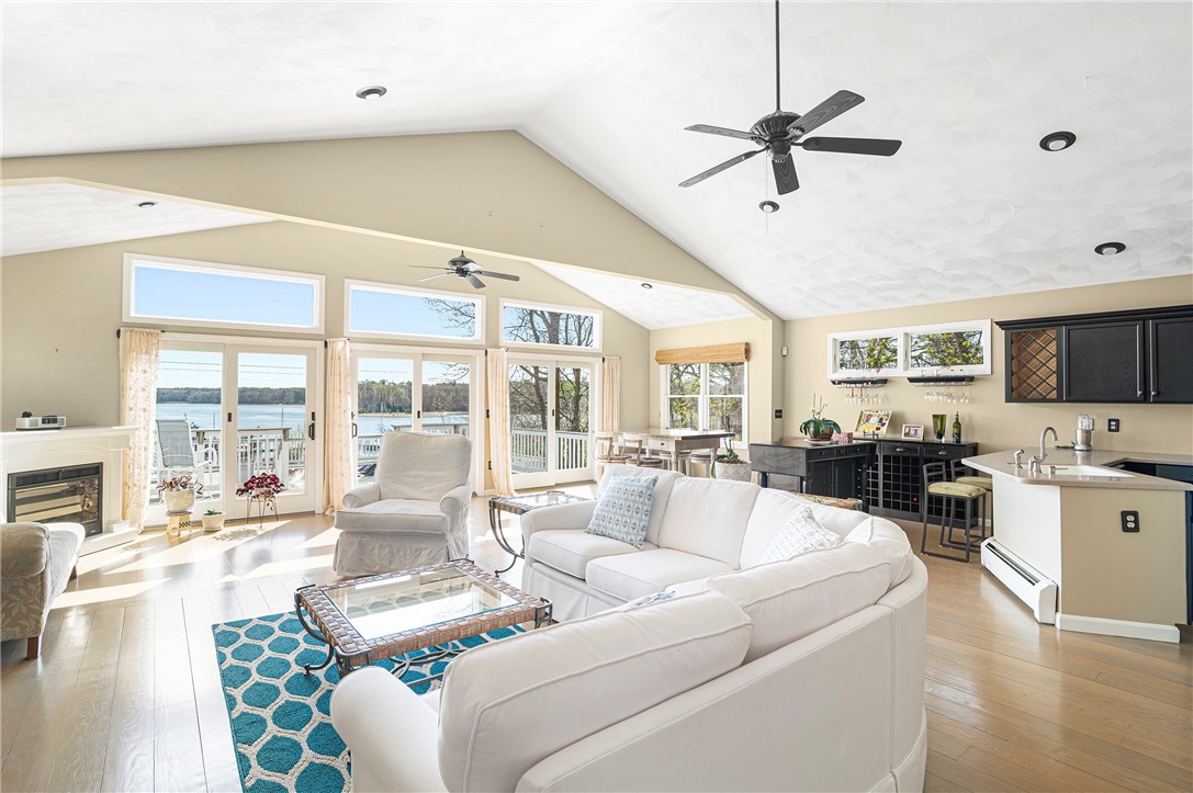 4540 Post Road Warwick, RI 02818 - Photo 2 of 40
