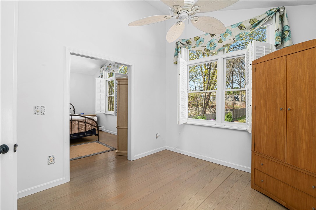 4540 Post Road Warwick, RI 02818 - Photo 21 of 40
