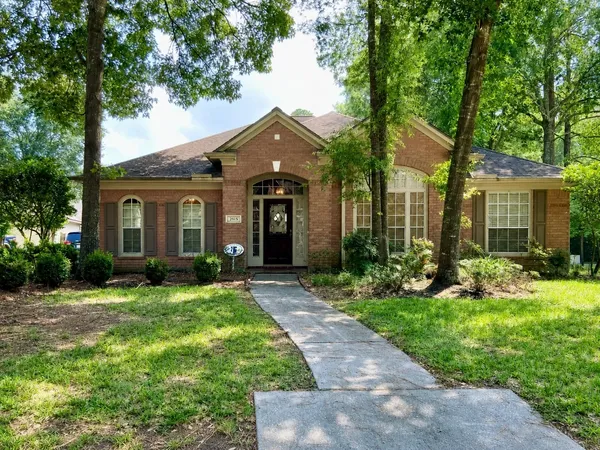 $2,450 | 2915 Sycamore Tree Court, Kingwood, TX 77345