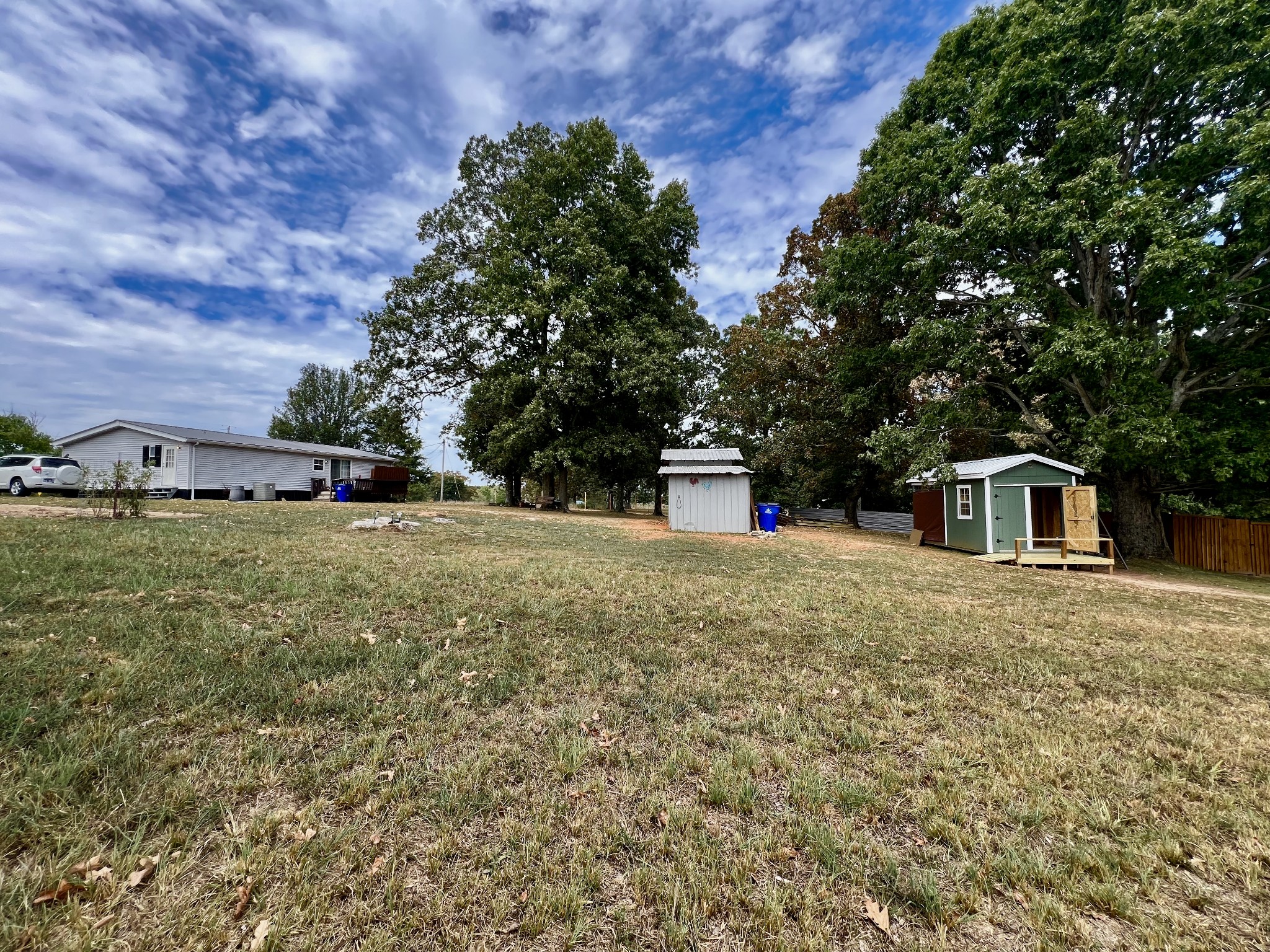 9712 Buttermilk Ridge Road Lawrenceburg, TN 38464 - Photo 36 of 48 The green outbuilding does not convey