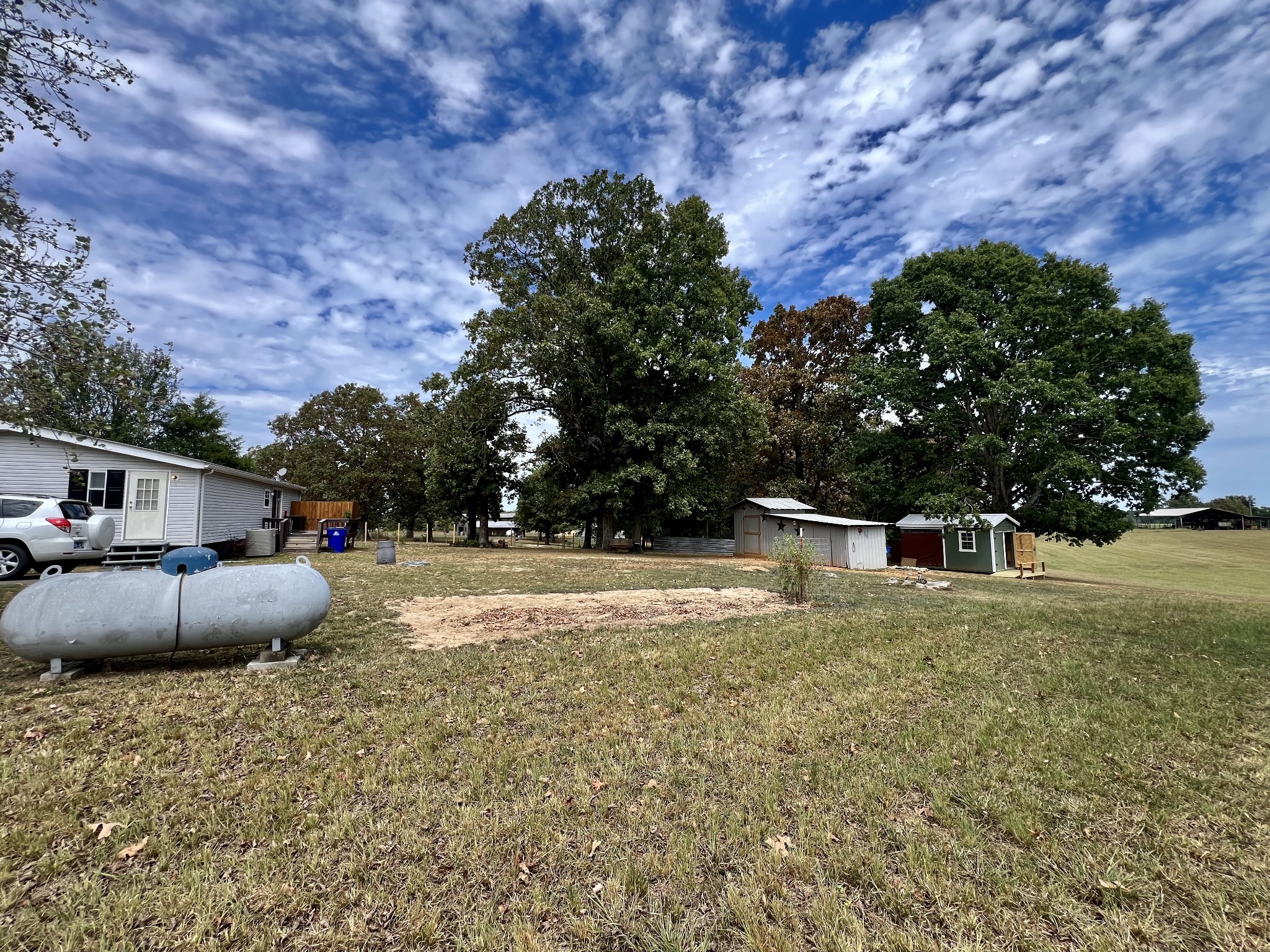 9712 Buttermilk Ridge Road Lawrenceburg, TN 38464 - Photo 39 of 48 The green outbuilding does not convey