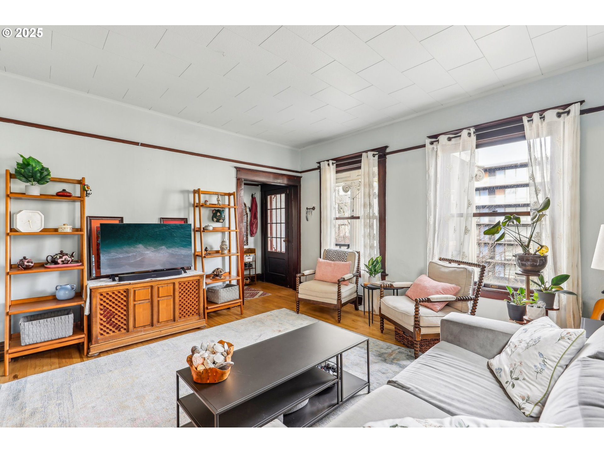 2058 Northwest Flanders Street, Unit 52 Portland, OR 97209 - Photo 5 of 25