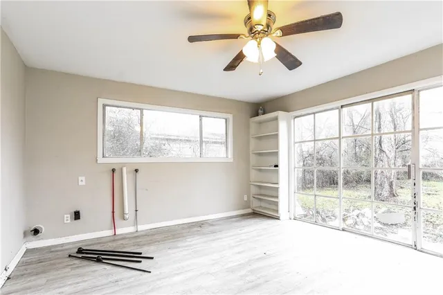 $69,900 | 318 Durr Street, Marlin, TX 76661