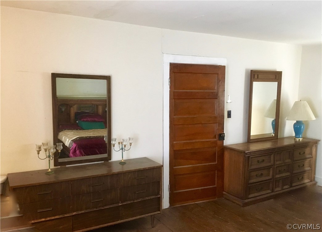 950 Clayton Road Powhatan, VA 23139 - Photo 11 of 38 Gallery Image 11