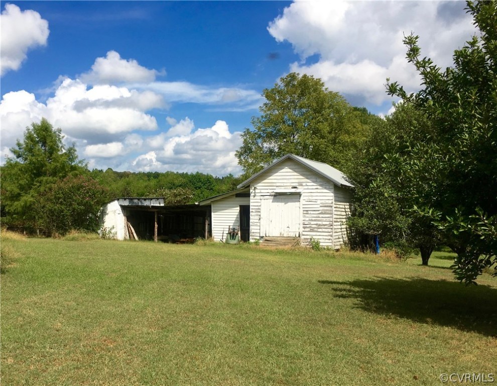 950 Clayton Road Powhatan, VA 23139 - Photo 20 of 38 Gallery Image 20