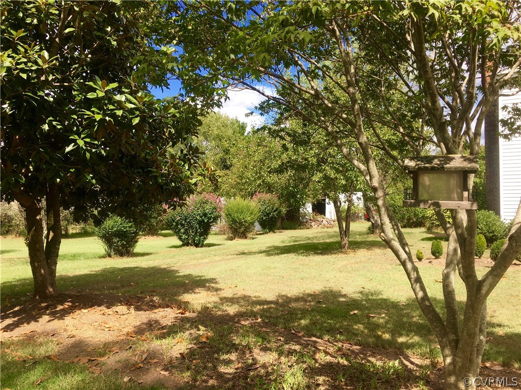 950 Clayton Road Powhatan, VA 23139 - Photo 23 of 38 Gallery Image 23