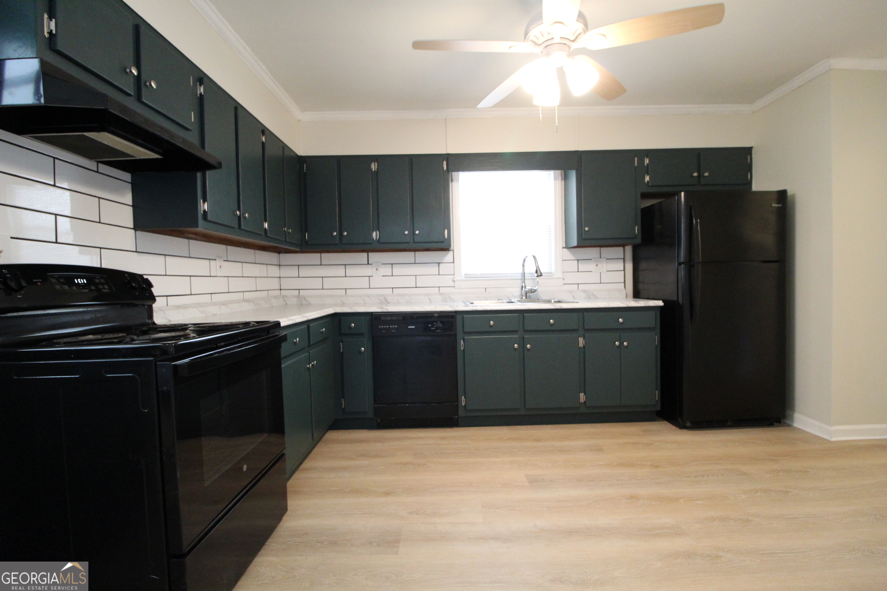 504 N Avenue Northeast Rome, GA 30161 - Photo 3 of 9