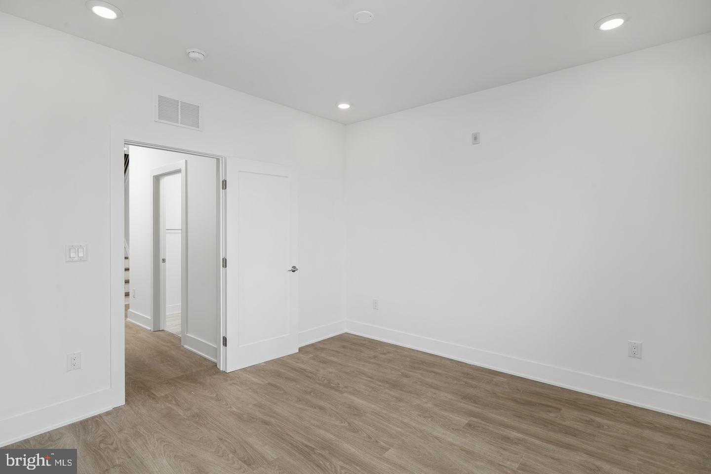 2721 Federal Street, Unit 3 Philadelphia, PA 19146 - Photo 7 of 22 a view of an empty room