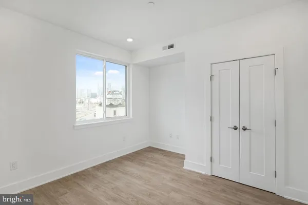 $2,400 | 2721 Federal Street, Unit 3, Philadelphia, PA 19146