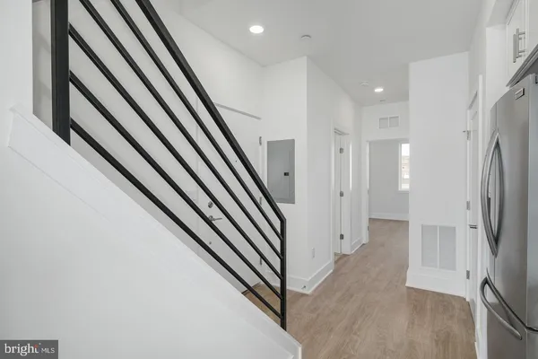 $2,400 | 2721 Federal Street, Unit 3, Philadelphia, PA 19146