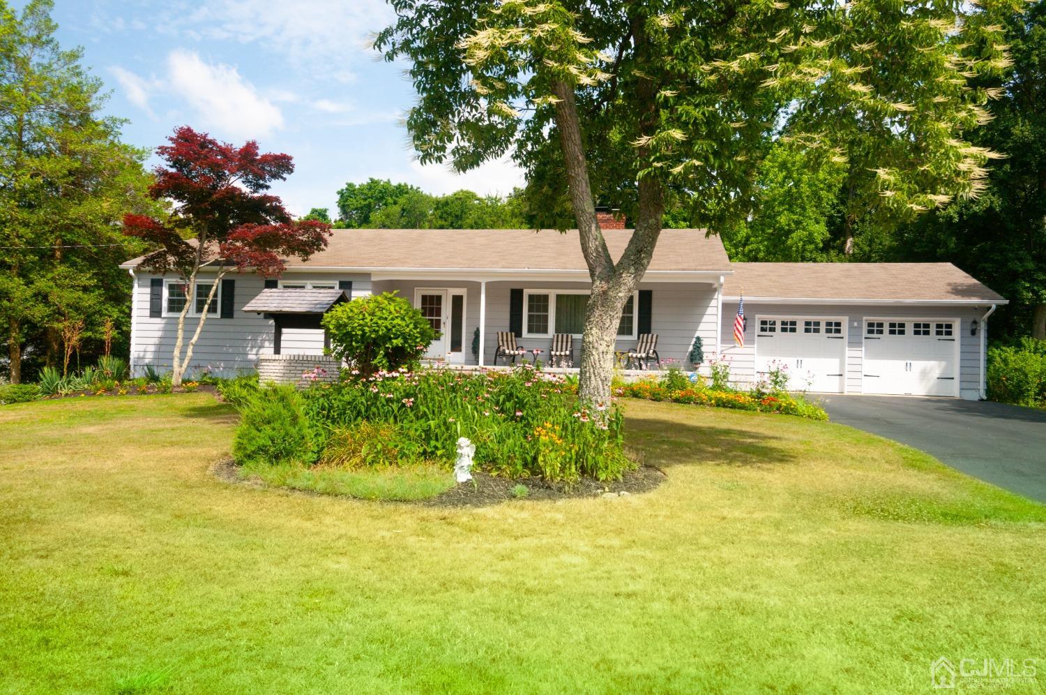 3 White Pine Road North Brunswick, NJ 08902 - Photo 5 of 55 Gallery Image 5