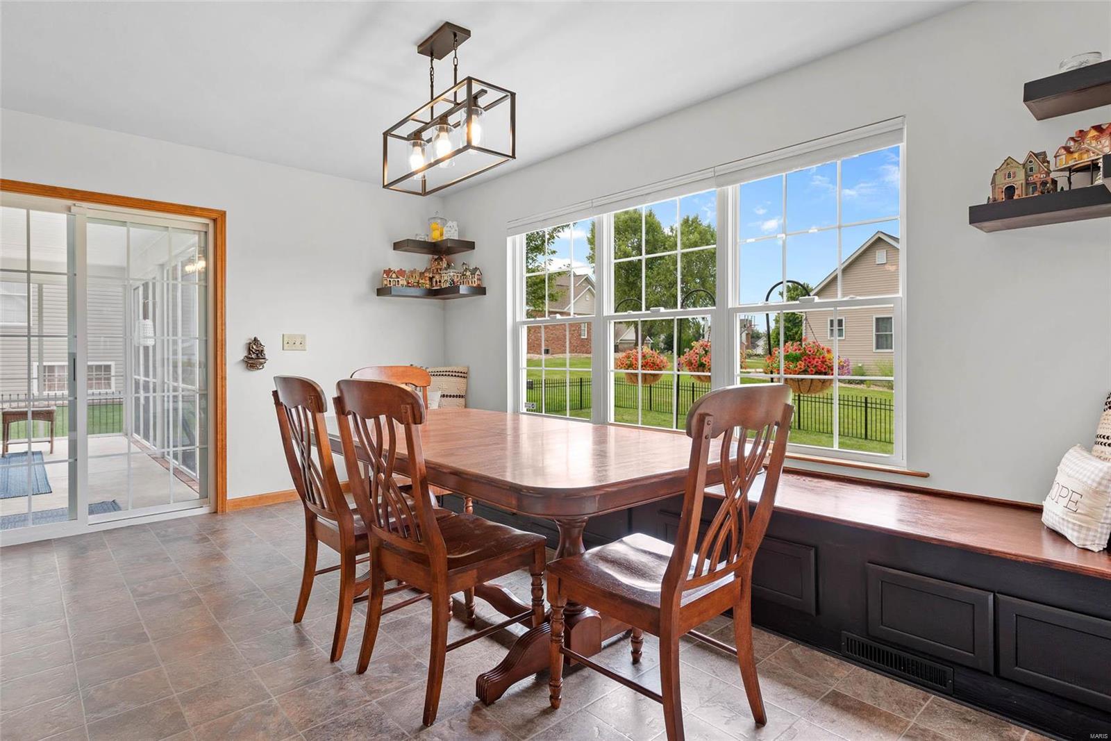4606 Valleydale Road Godfrey, IL 62035 - Photo 20 of 52 Gallery Image 20