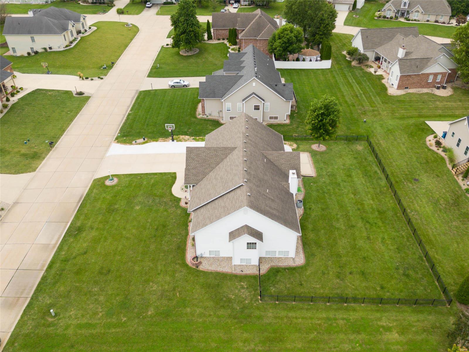 4606 Valleydale Road Godfrey, IL 62035 - Photo 47 of 52 Gallery Image 47