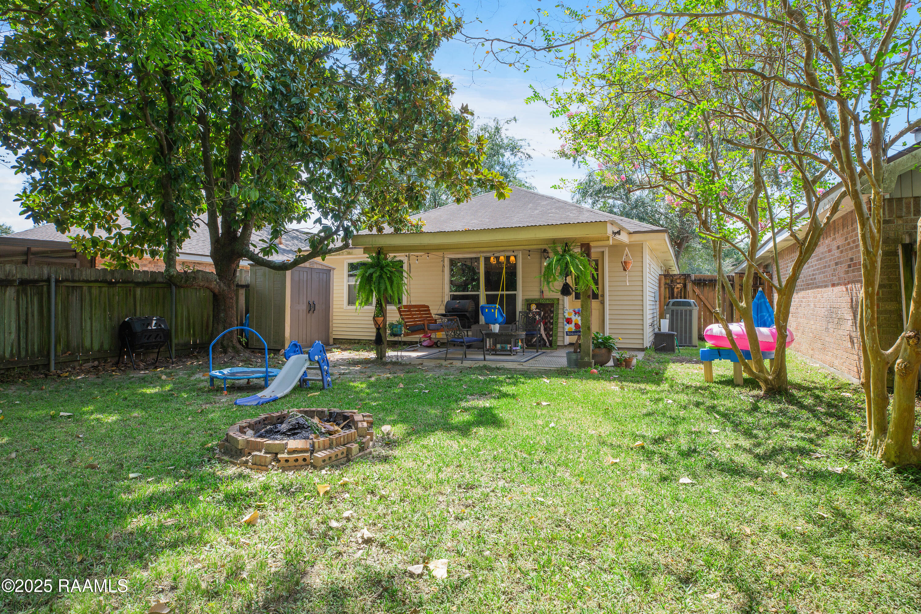 139 Hummingbird Lane Lafayette, LA 70506 - Photo 20 of 20 139 Hummingbird -20