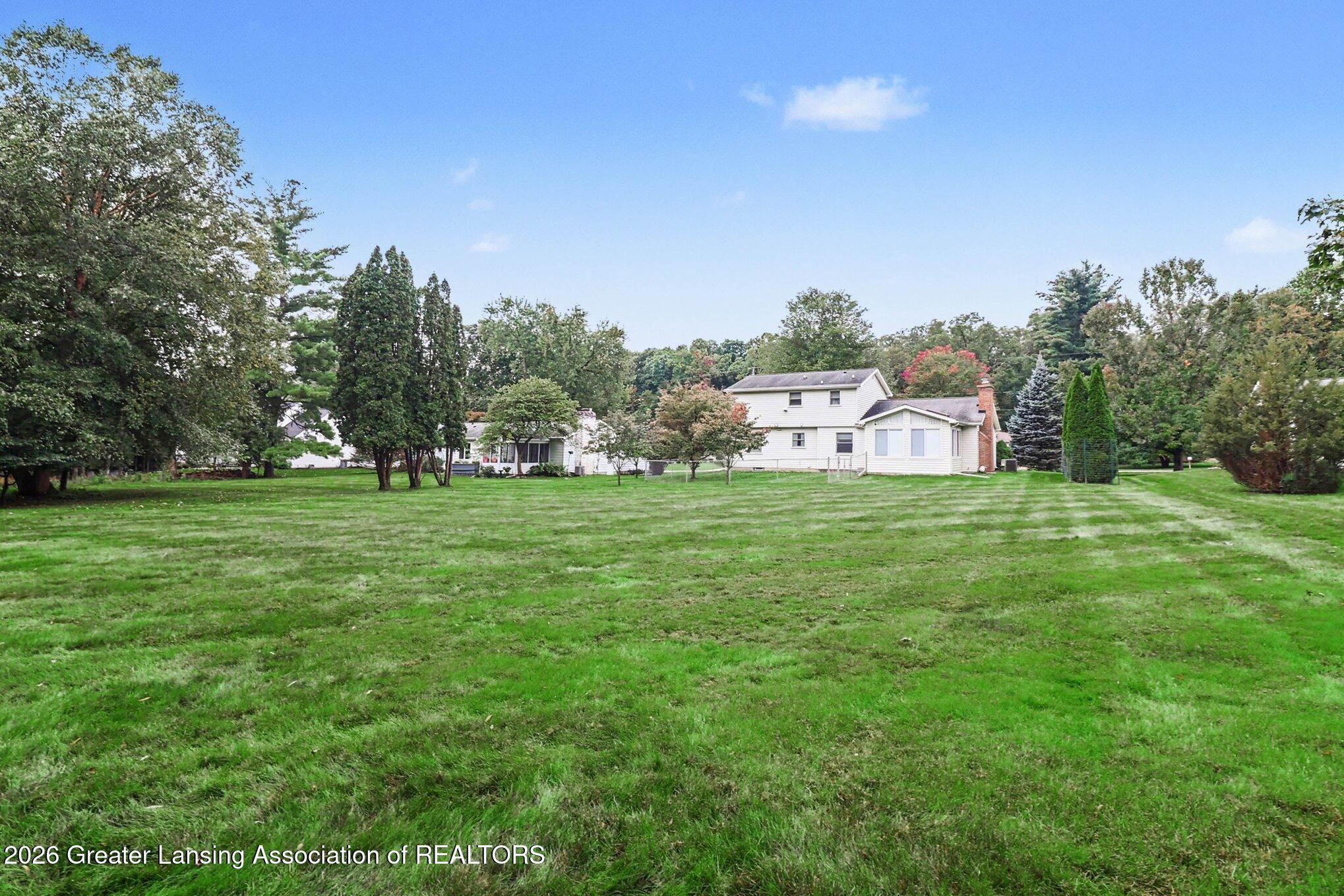 4142 Naubinway Road Okemos, MI 48864 - Photo 25 of 27 027_file_3909