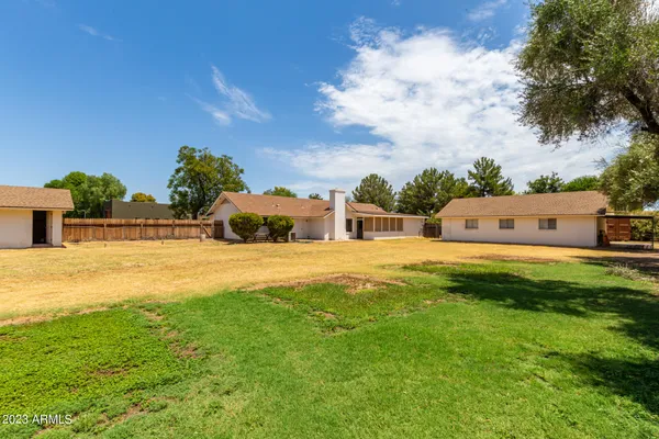 $1,350,000 | 2050 North 90th Place, Chandler, AZ 85224