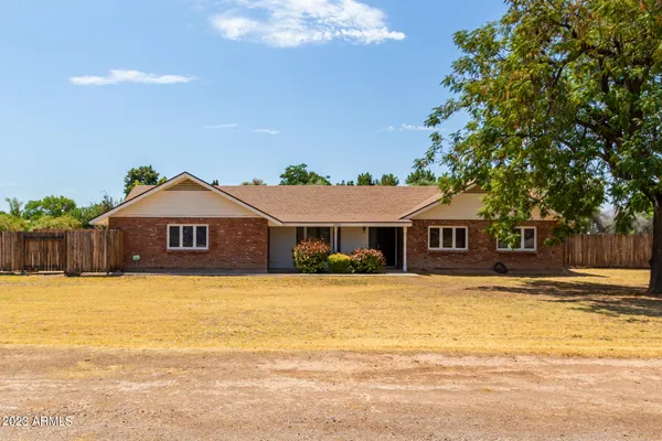$1,350,000 | 2050 North 90th Place, Chandler, AZ 85224