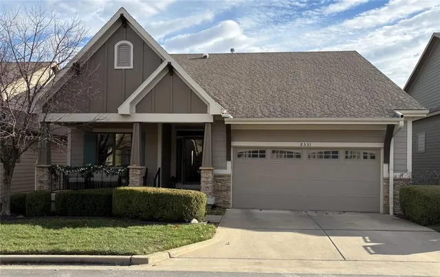 $599,000 | 8531 Barstow Street, Lenexa, KS 66219