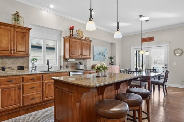 $599,000 | 8531 Barstow Street, Lenexa, KS 66219