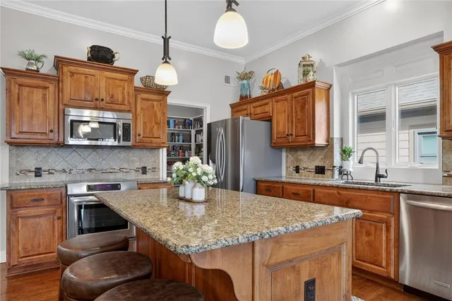 $599,000 | 8531 Barstow Street, Lenexa, KS 66219