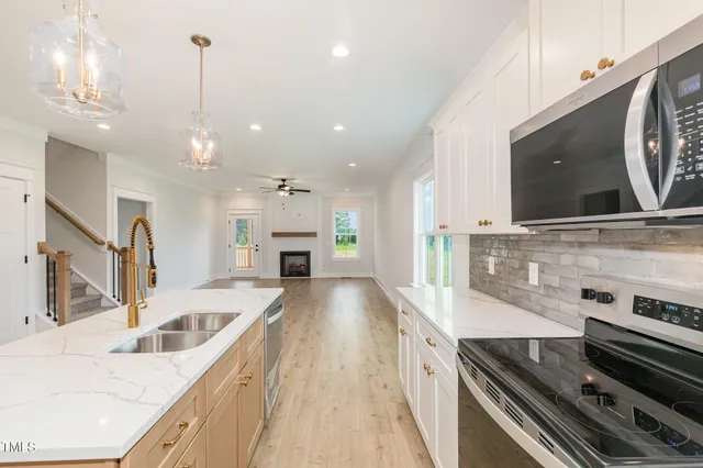 $449,900 | 163 Noramac Court, Selma, NC 27576