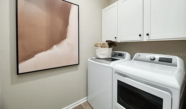 $399,999 | 5323 Spring Maiden Circle, Apollo Beach, FL 33572