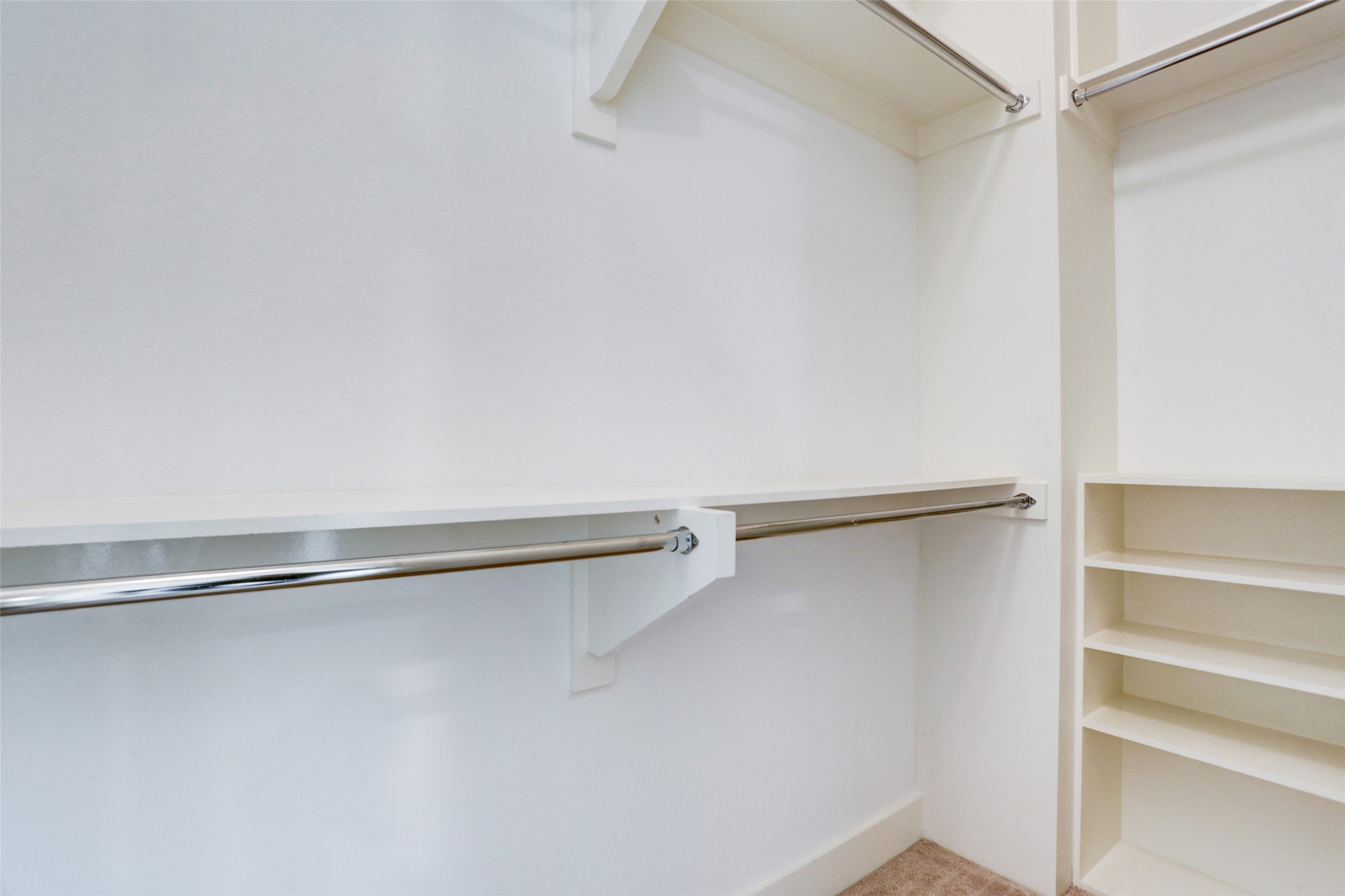 2344 Commerce Street Houston, TX 77003 - Photo 4 of 18 First Floor Bedroom Walk-in Closet
