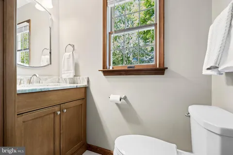 $739,900 | 39 Cochise Circle, Medford Lakes, NJ 08055