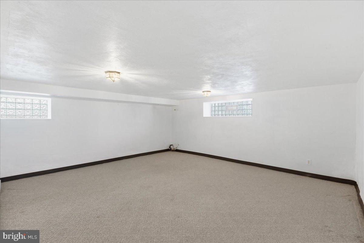 1732 Fox Chase Road Philadelphia, PA 19152 - Photo 29 of 44 Gallery Image 29