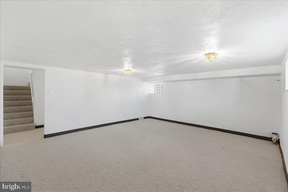 1732 Fox Chase Road Philadelphia, PA 19152 - Photo 30 of 44 Gallery Image 30