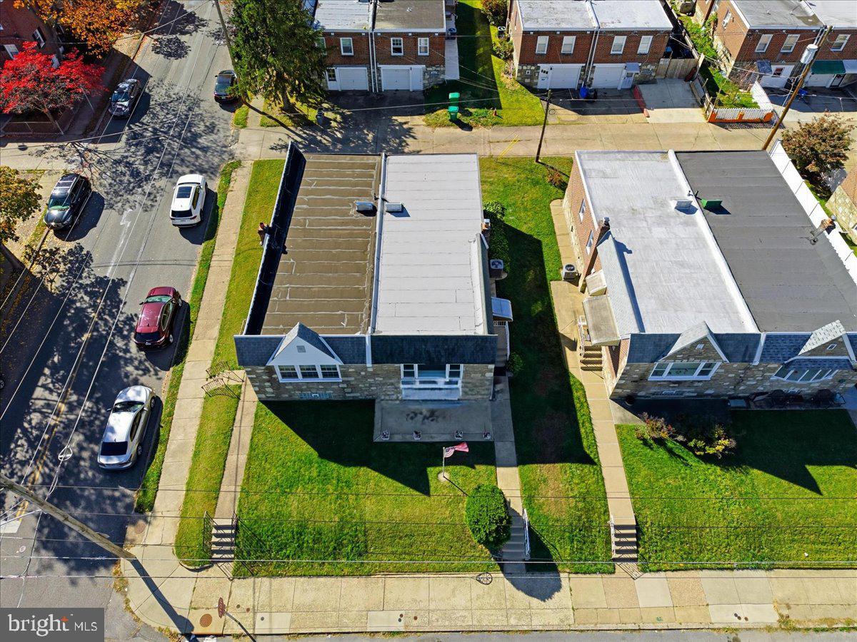 1732 Fox Chase Road Philadelphia, PA 19152 - Photo 6 of 44 Gallery Image 6