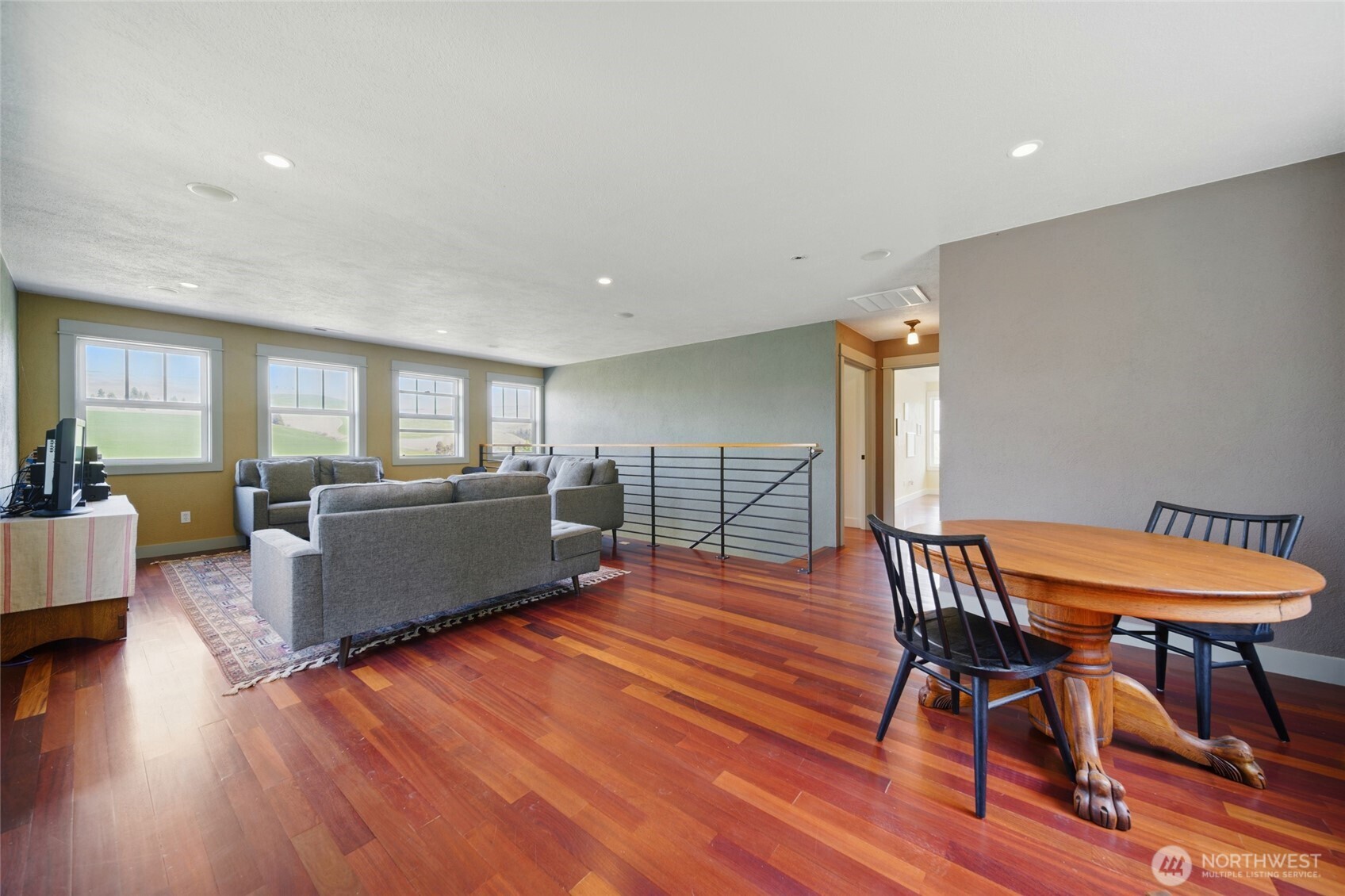 469 Tag Lane Walla Walla, WA 99362 - Photo 19 of 40 a living room with furniture wooden floor and a table
