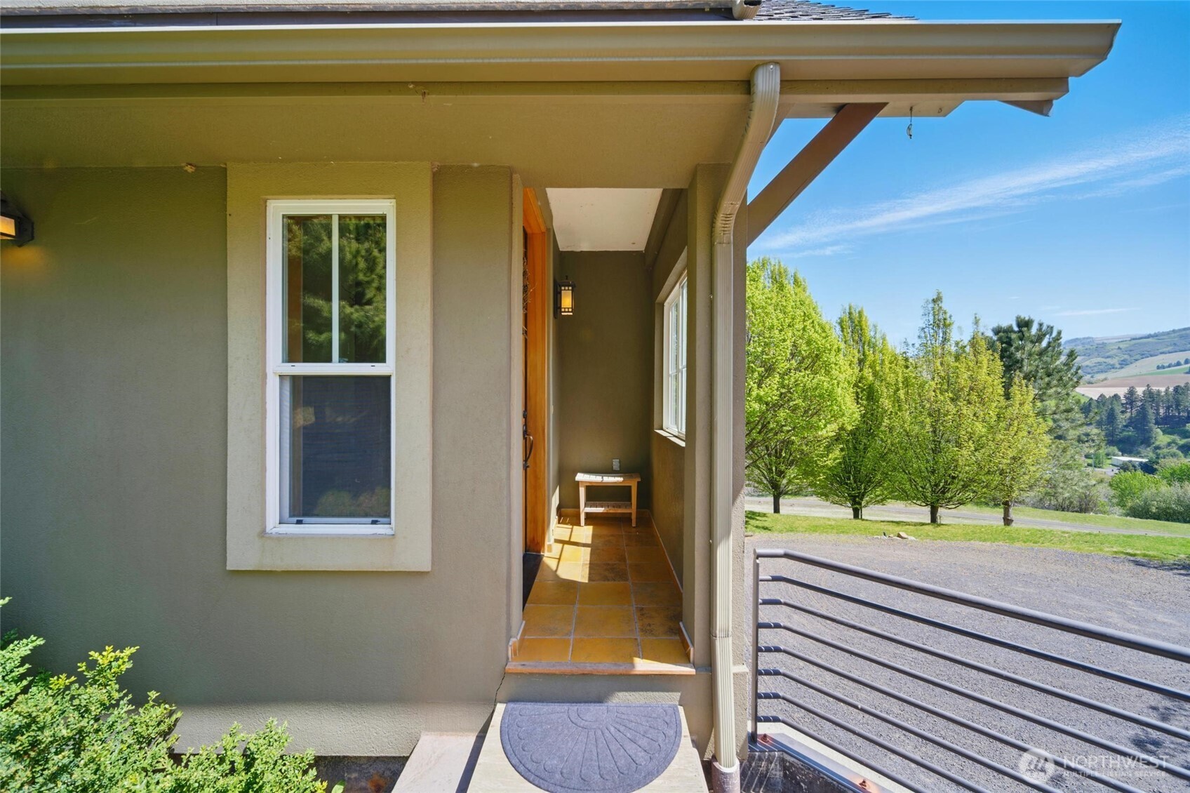 469 Tag Lane Walla Walla, WA 99362 - Photo 4 of 40 a view of a porch