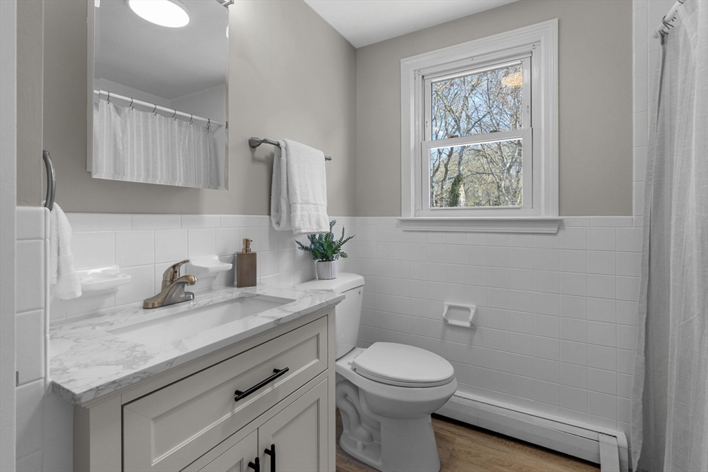100 Village Lane Wellfleet, MA 02667 - Photo 13 of 37