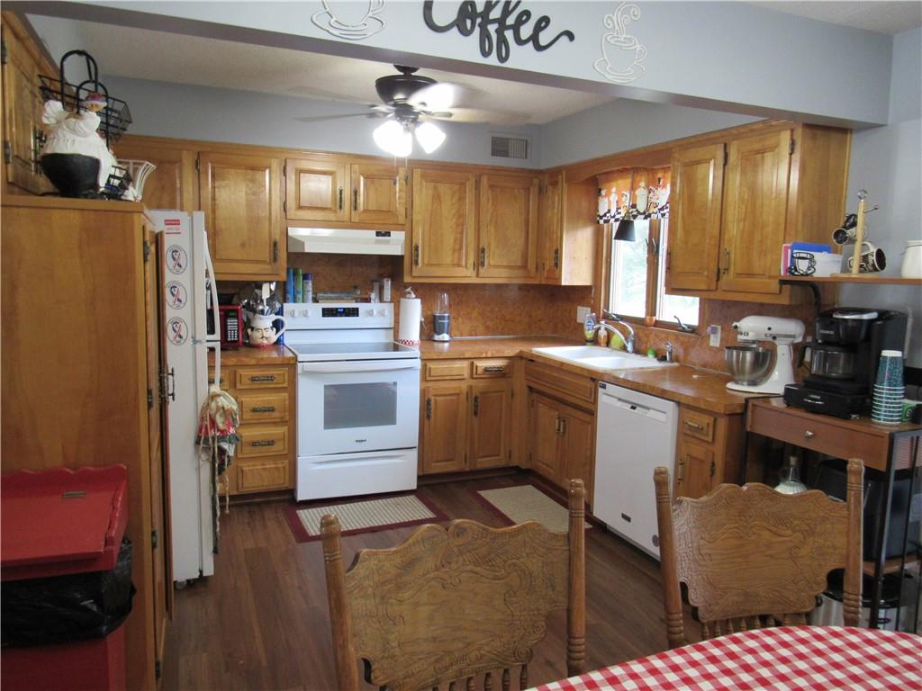 2408 Ridgewood Road Harrisonville, MO 64701 - Photo 7 of 16