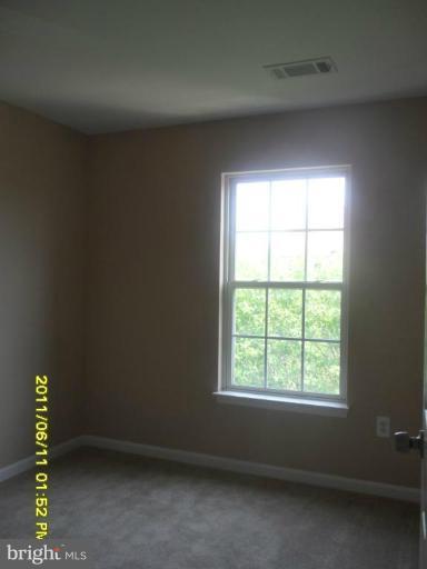 9232 Lorton Valley Road Lorton, VA 22079 - Photo 7 of 9 Bedroom #3
