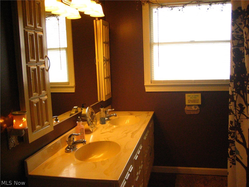 8921 Crow Road Litchfield, OH 44253 - Photo 20 of 24 Gallery Image 20