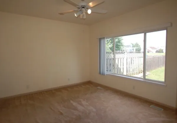 $1,999 | 14019 South Oakdale Circle, Plainfield, IL 60544