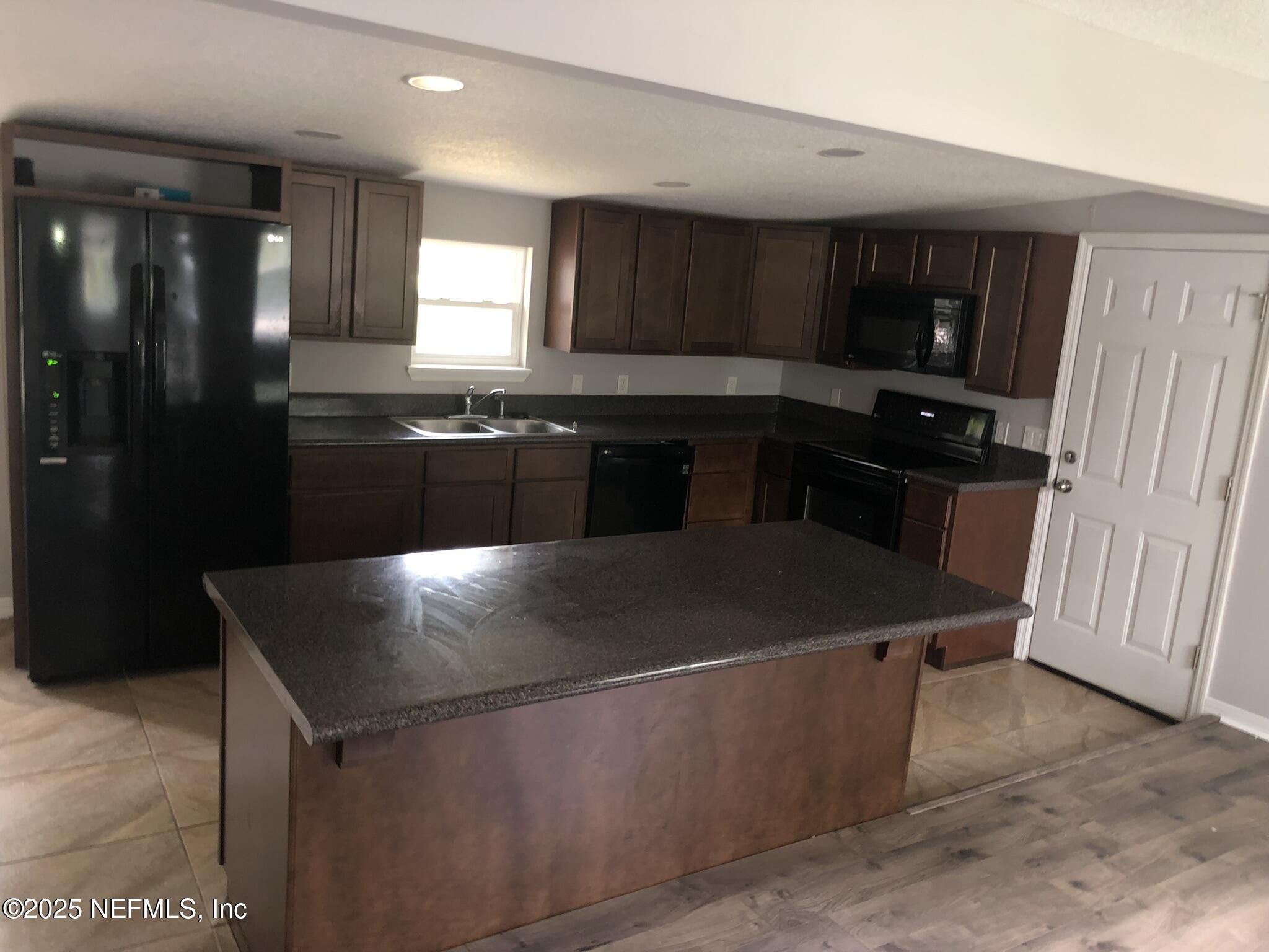 124 Stokes Landing Road St. Augustine, FL 32095 - Photo 3 of 25 IMG_1364