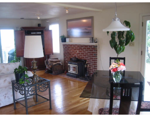 1 Battery Road Hull, MA 02045 - Photo 4 of 20 Gallery Image 4