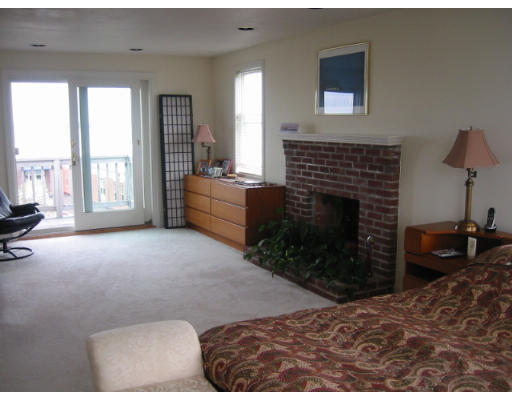 1 Battery Road Hull, MA 02045 - Photo 10 of 20 Gallery Image 10