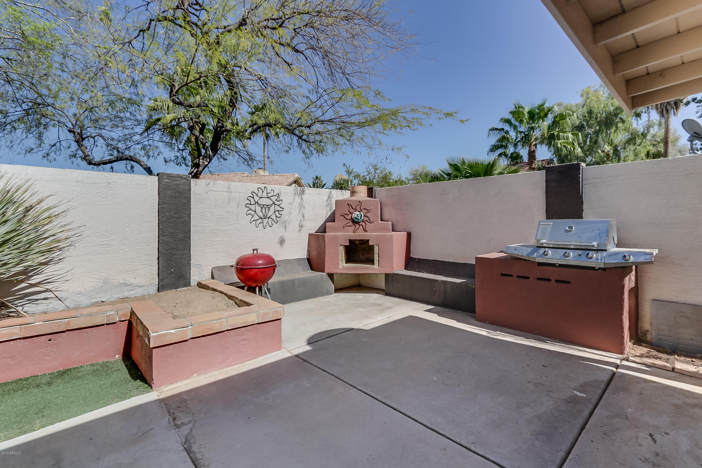 4704 West Del Rio Street Chandler, AZ 85226 - Photo 37 of 48 Fireplace-037