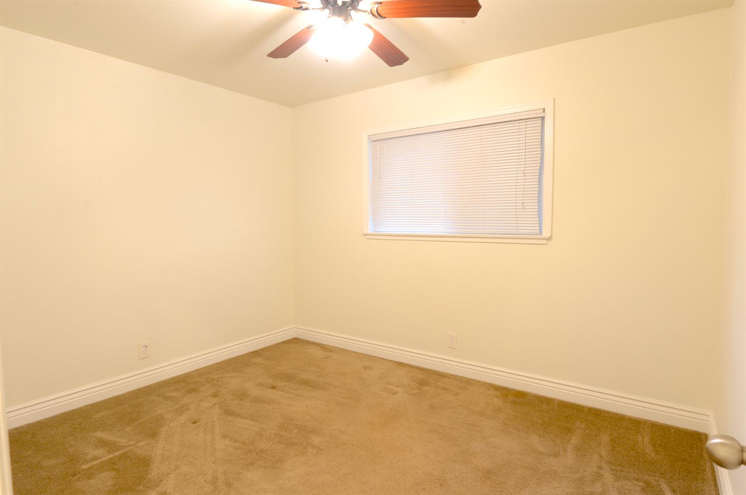 6567 North Clark Street Fresno, CA 93710 - Photo 14 of 17