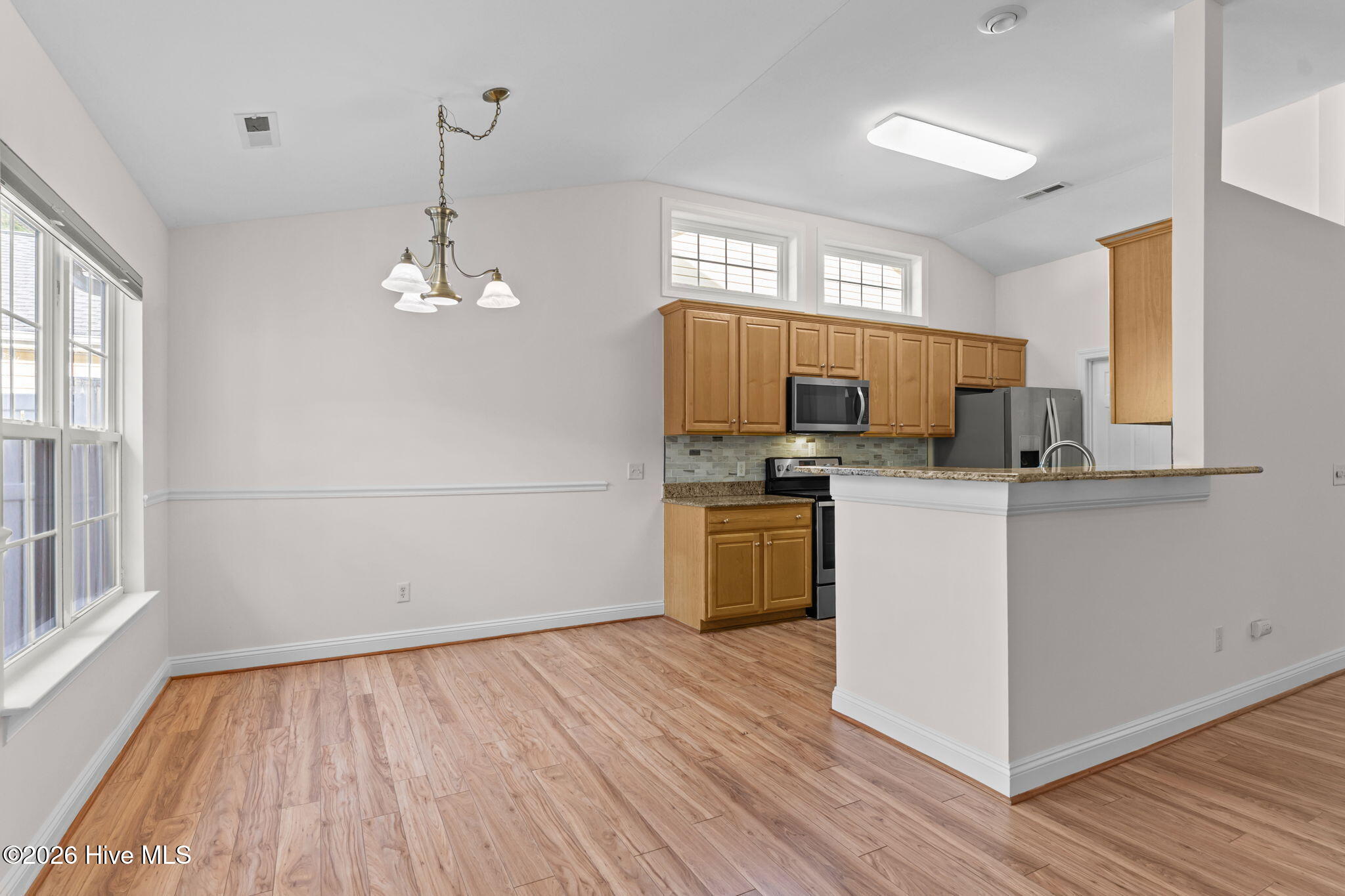 4028 Rounding Bend Lane Wilmington, NC 28412 - Photo 14 of 60 12-web-or-mls-BTS01870