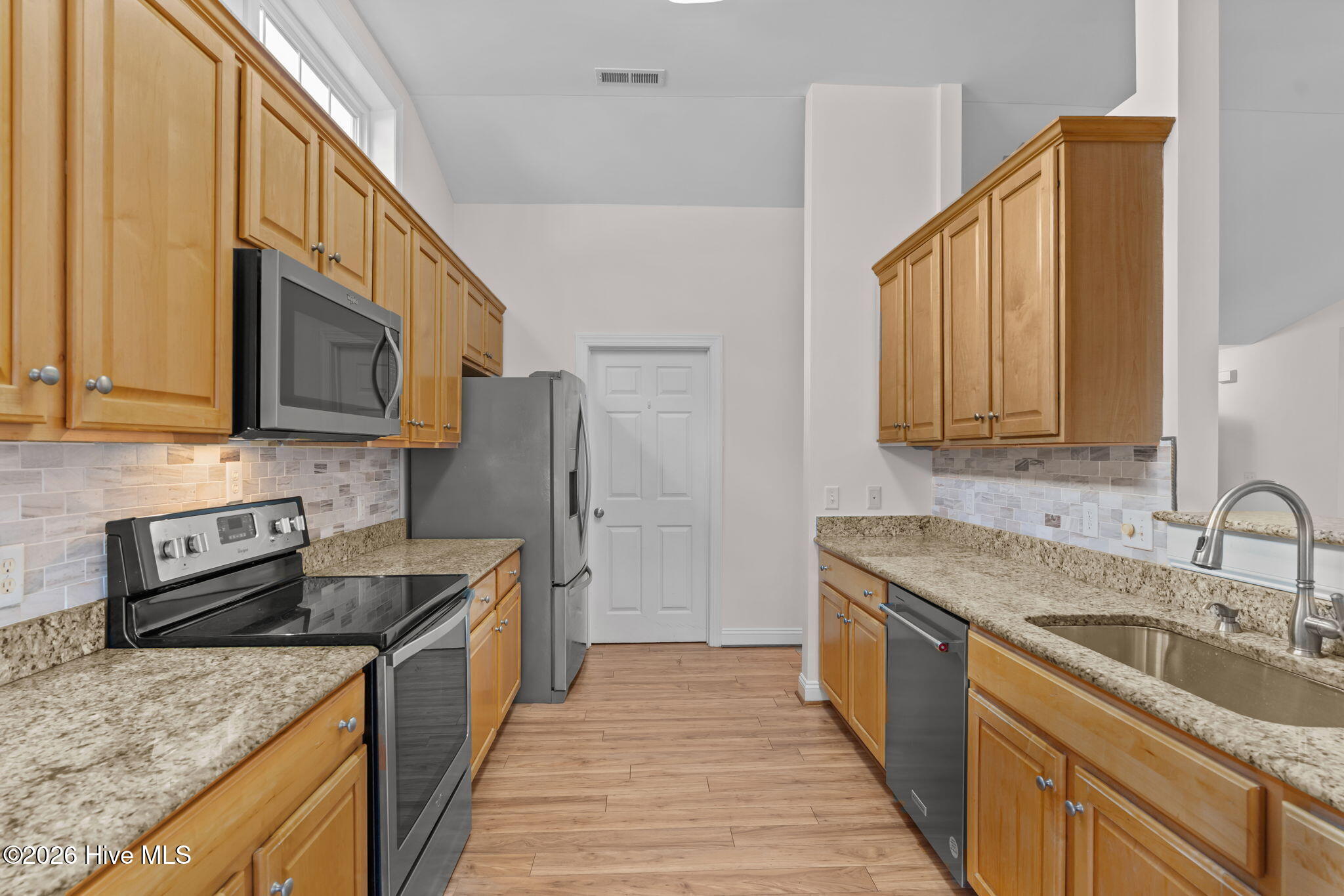 4028 Rounding Bend Lane Wilmington, NC 28412 - Photo 15 of 60 13-web-or-mls-BTS01873