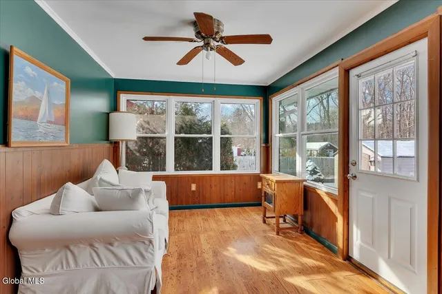 $349,999 | 6 Evergreen Boulevard, Glenville, NY 12302